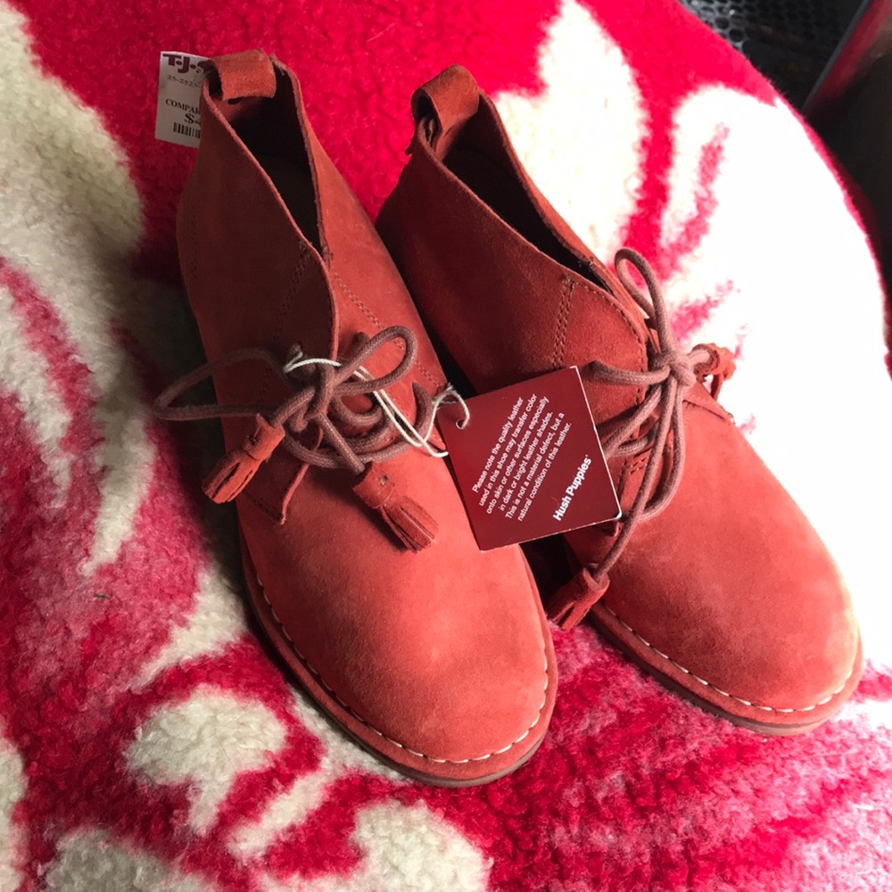 Brand new Hush Puppies